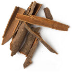 چوب دارچین شکسته گلسرخی